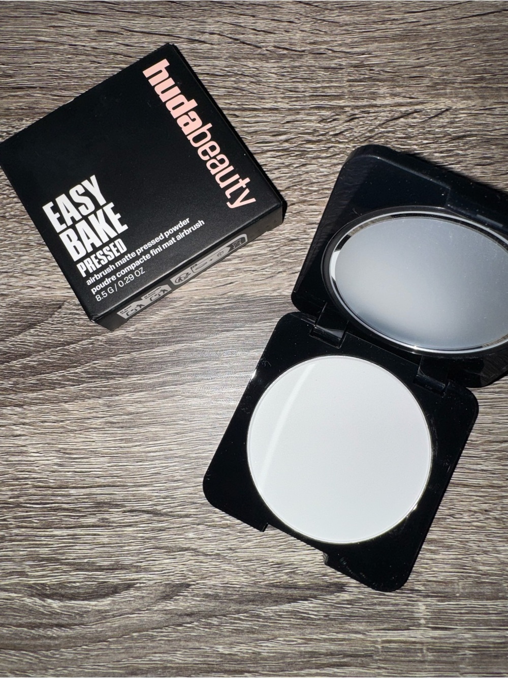HUDA BEAUTY PRESSED POWDER 👩🏻‍🍳